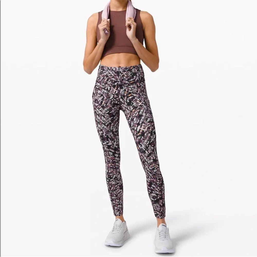 Lululemon Fast and Free Tight II 25